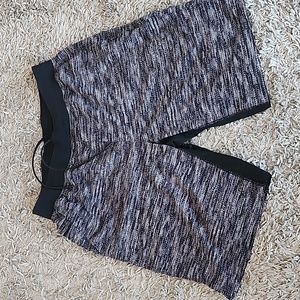 LULULEMON SHORT